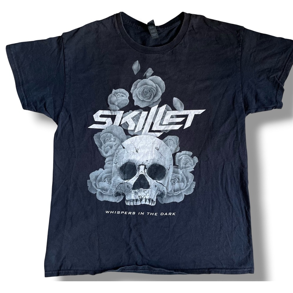 Skillet Whispers in the Dark Band T-Shirt Mens Large Black Skull Roses Graphic - Picture 1 of 7